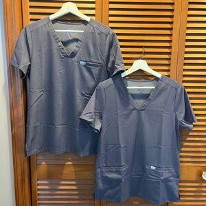 LAGO GRAY SCRUB TOP BUNDLE